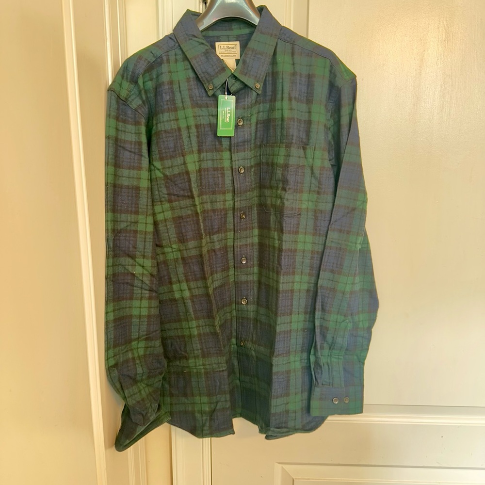 L.L. Bean Green and Blue Casual Button Down Shirt